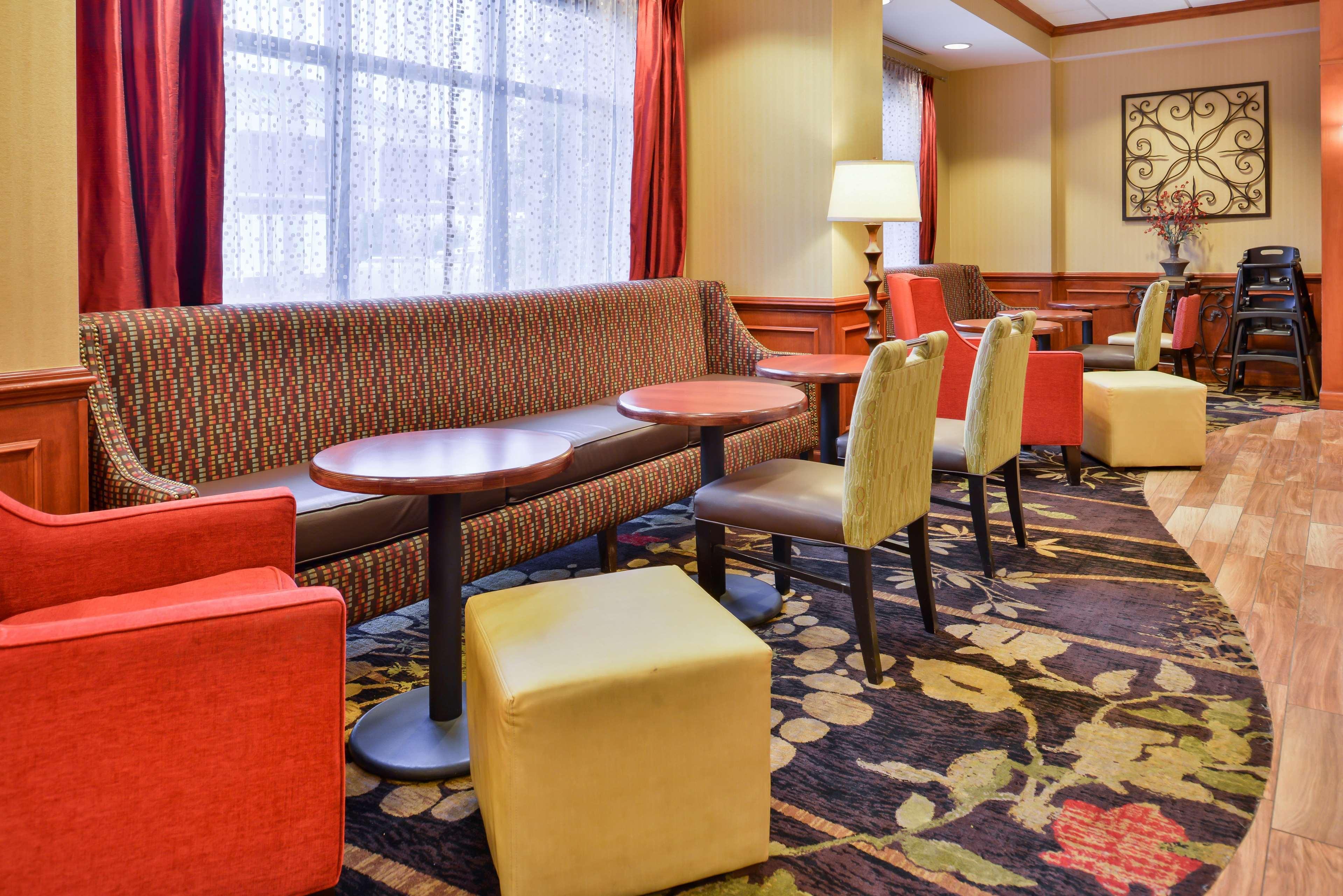 Hampton Inn Emporia Eksteriør billede